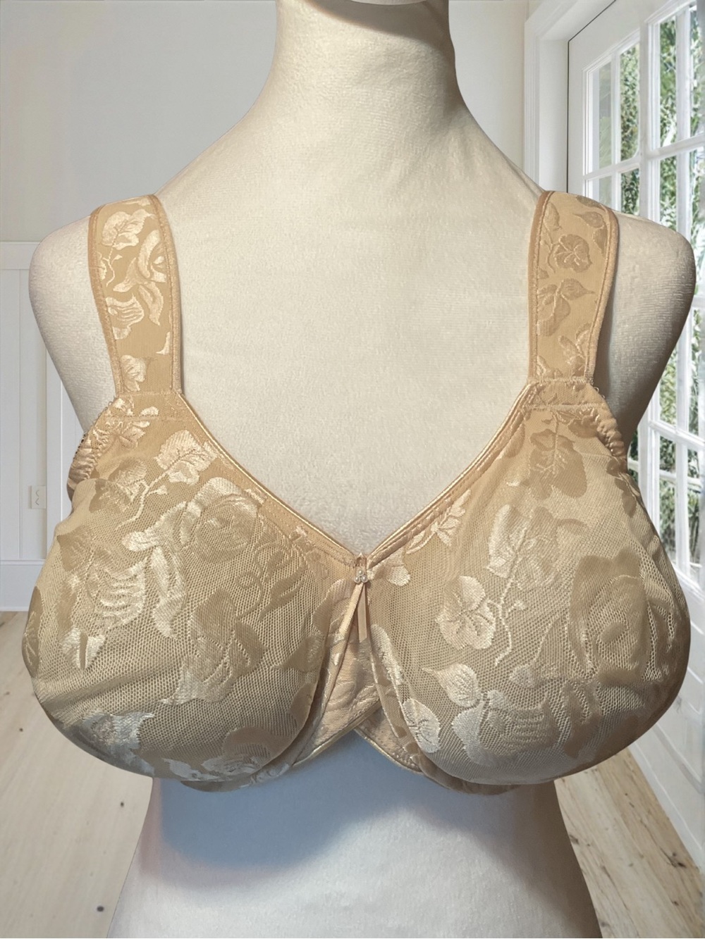 WACOAL Women's Awareness Underwire Satin Lined Mesh Floral Lace Bra 42DD NWOT - Picture 2 of 12